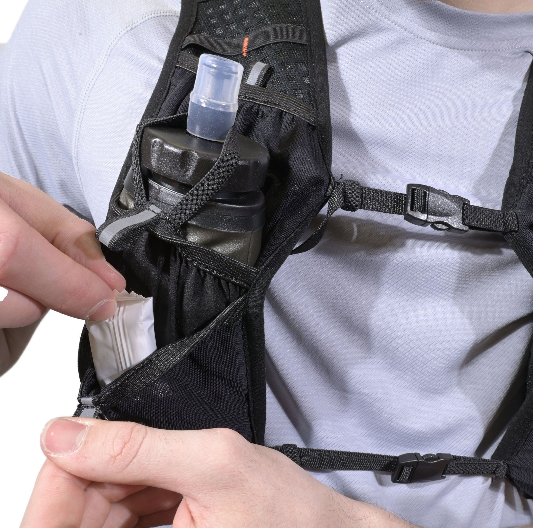 Gravity-5-noir-poche av