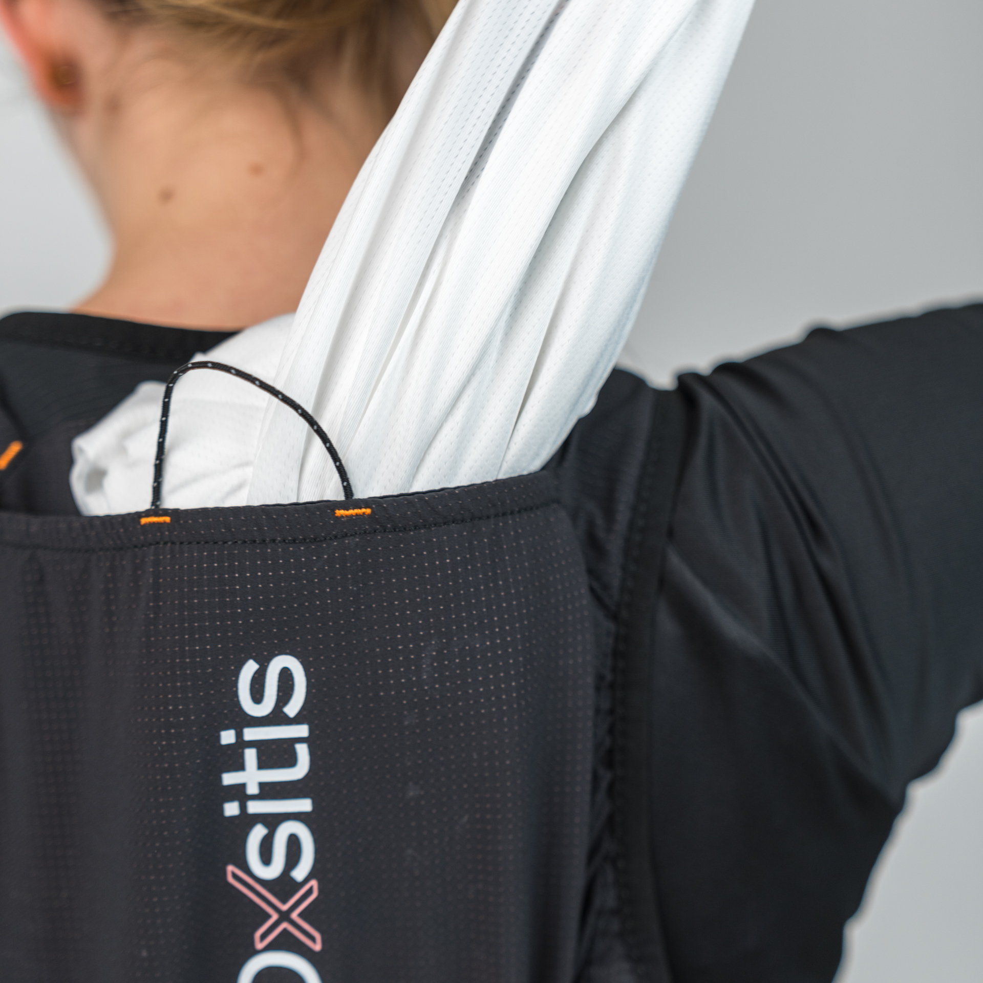 GHOST-8-NOIR-CHERRY-W-17