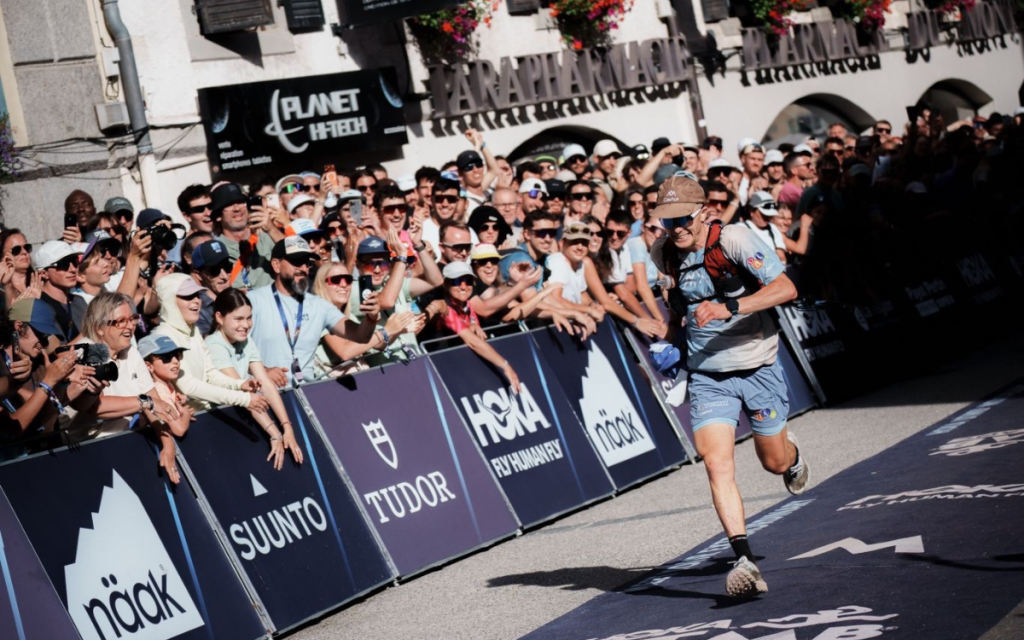 Arrivée de Théo Le Boudec sur l'édition 2026 de l'UTMB Mont-Blanc à Chamonix