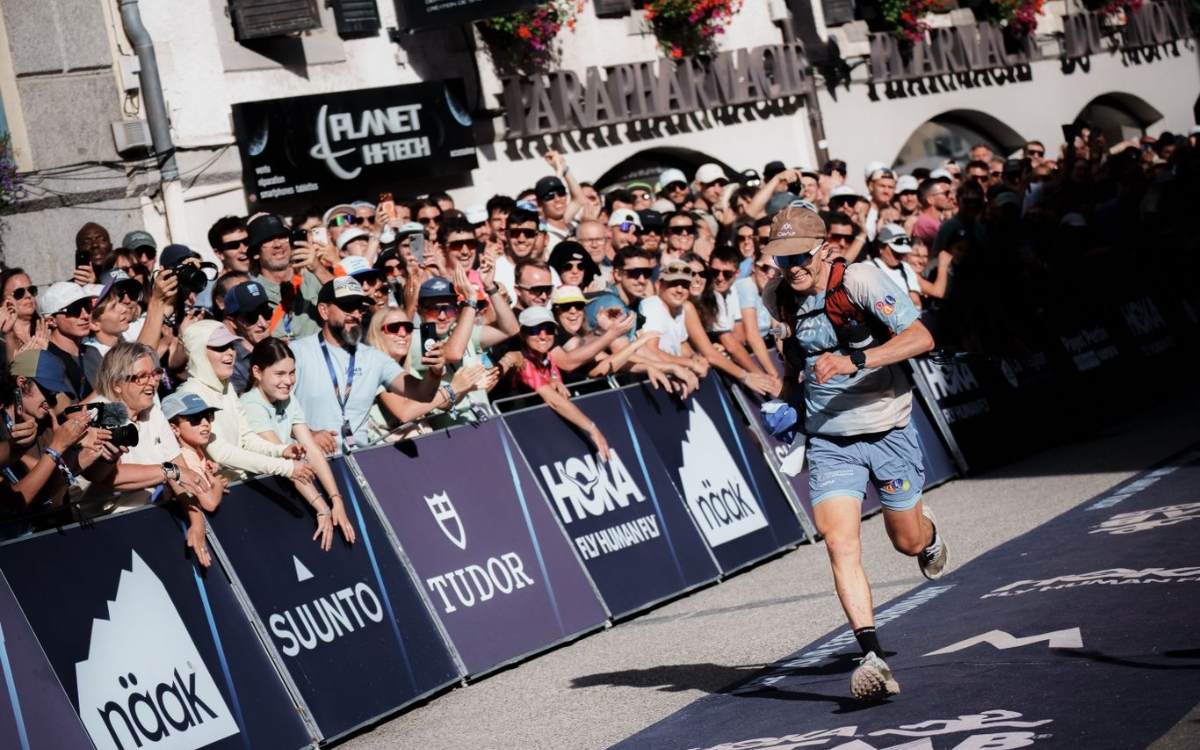 Arrivée de Théo Le Boudec sur l'édition 2026 de l'UTMB Mont-Blanc à Chamonix